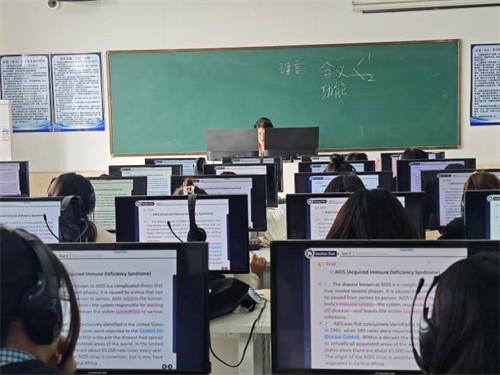 磨課煉課促成長(zhǎng)，專業(yè)培訓(xùn)展新篇