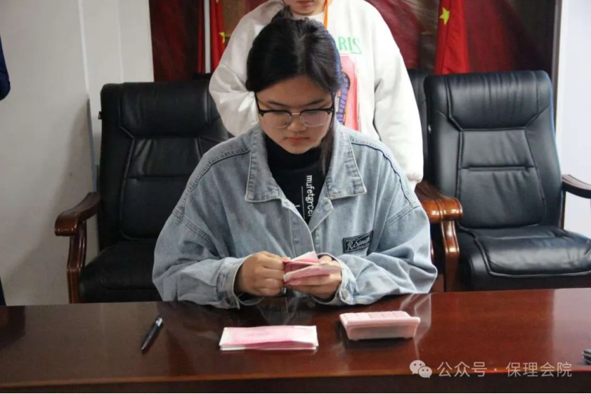 保定理工學院會計學院會計技能大賽：展現(xiàn)專業(yè)風采，鑄就卓越未來