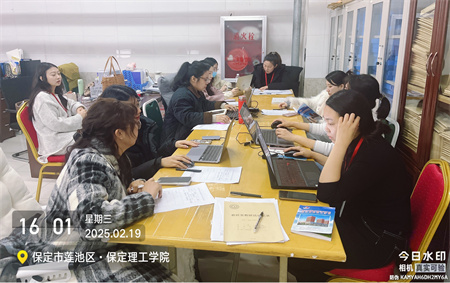 AI 賦能教學(xué) | 藝術(shù)學(xué)院視覺(jué)傳達(dá)設(shè)計(jì)專業(yè)開(kāi)啟新探索