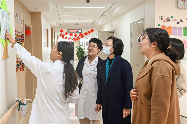 保定理工學(xué)院康復(fù)醫(yī)學(xué)院攜手河北東籬養(yǎng)老集團(tuán)共探“產(chǎn)教融合、協(xié)同育人”新路徑