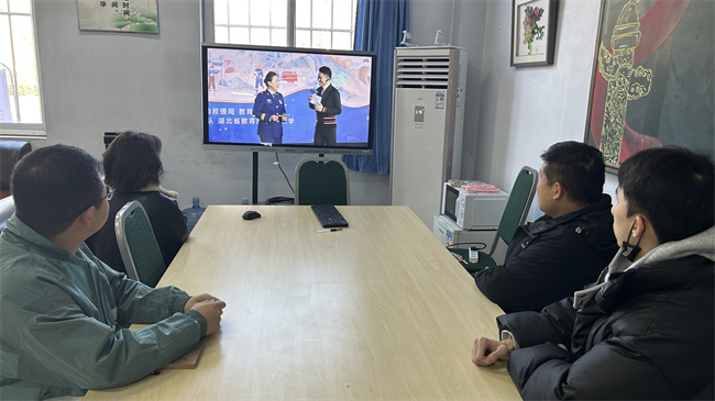 以安全教育之基，筑平安校園之廈——保定理工學(xué)院組織觀看2025年春季全國(guó)消防安全公開課