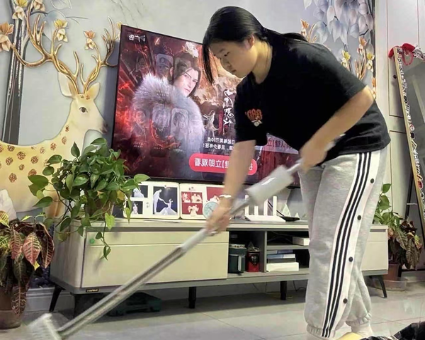 孝老愛(ài)親（九）|保定理工學(xué)院|管理學(xué)院|行孝老愛(ài)親，彰顯青春風(fēng)采