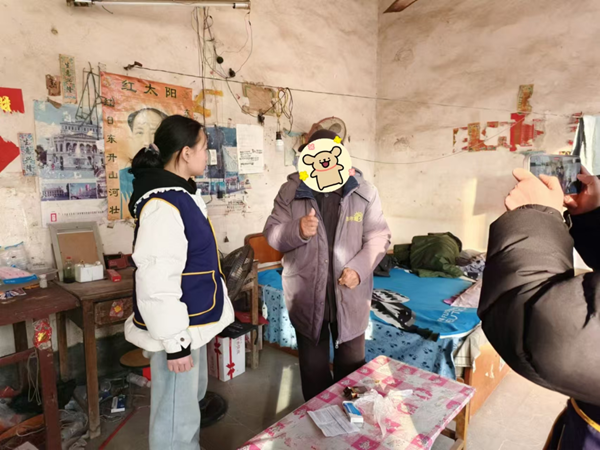 寒假社會實踐紀(jì)實（六）|保定理工學(xué)院|管理學(xué)院|愛心下鄉(xiāng)潤桑榆，物資傳遞暖人心