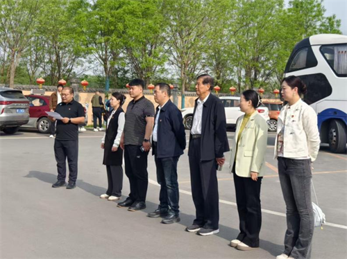 傳承紅色基因，勇做時(shí)代新人