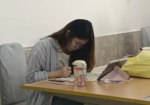 書香潤心田，閱讀啟新篇——世界讀書日