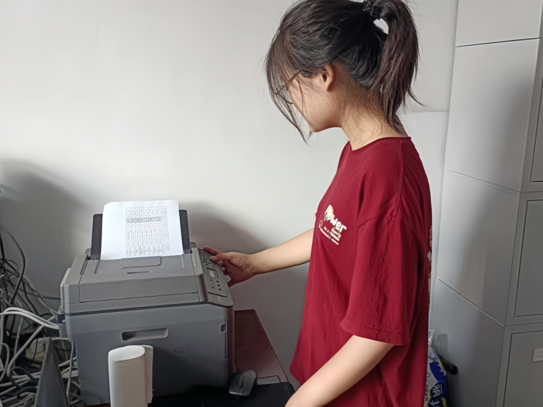 歸巢燕銜春，志愿暖桑梓（四）