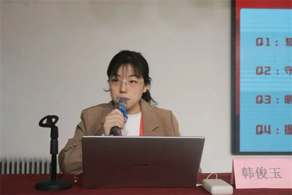 【黨建引領(lǐng)，育人鑄魂】鑄魂育人守初心 思政賦能啟新程——經(jīng)濟(jì)學(xué)院2024級班干部專題培訓(xùn)順利開展