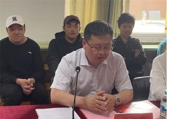 會(huì)計(jì)學(xué)院與保定市勵(lì)志殘疾人服務(wù)中心實(shí)踐基地簽約授牌