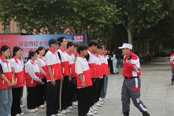 保定理工學院康復醫(yī)學院與保定市紅十字會聯(lián)合舉辦2025年地震災害應急救援綜合演練