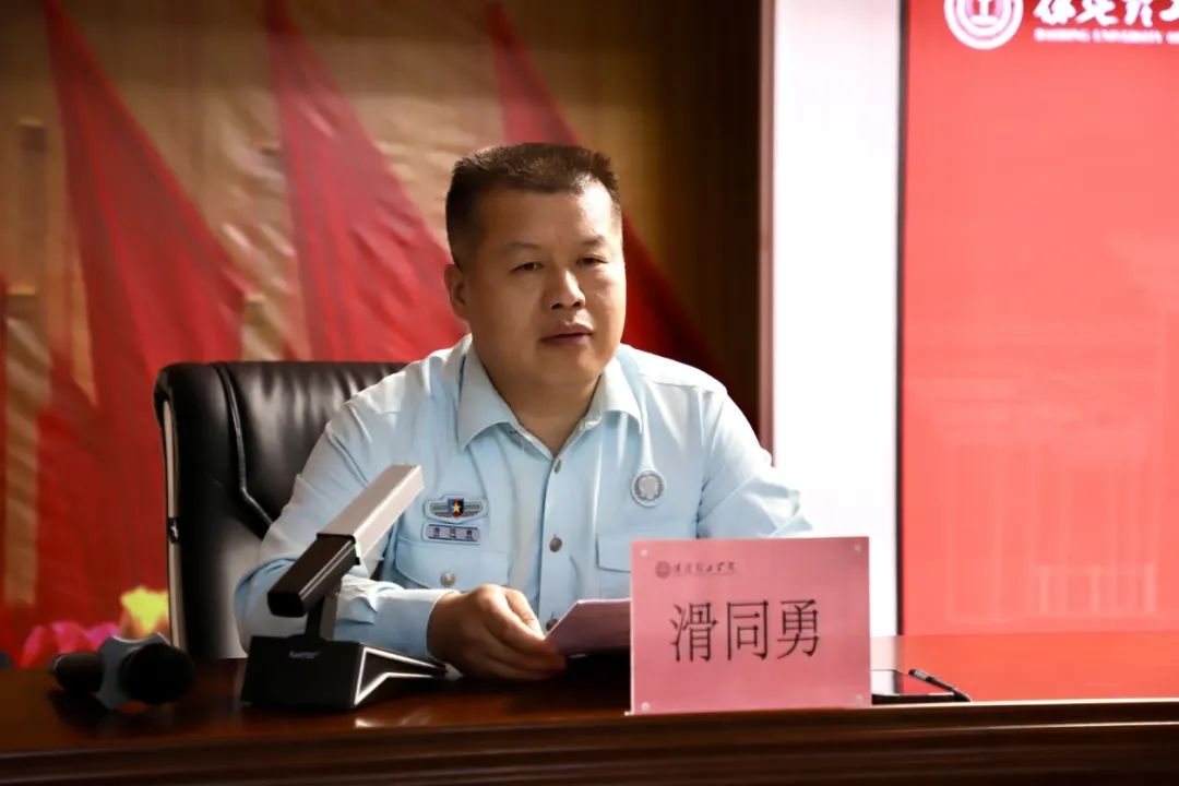 宣講燃軍夢，青春筑國防—保定理工學院征兵宣傳進校園