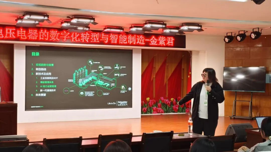 技術(shù)深耕與數(shù)字未來(lái)的雙重啟示