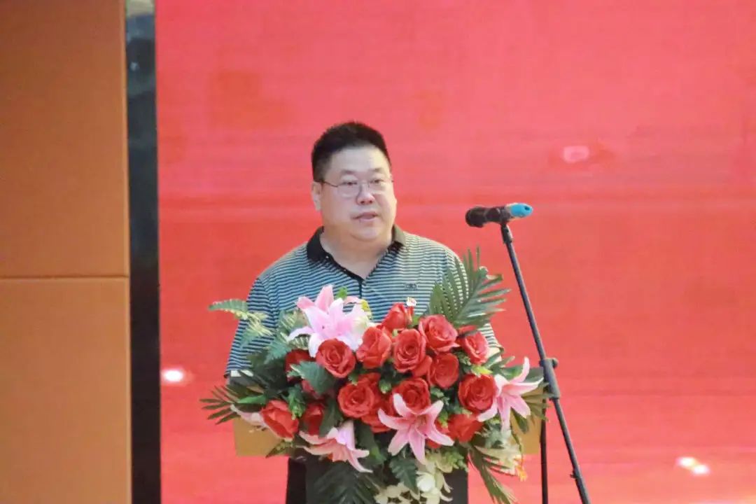 【青春綻放，學(xué)苑風(fēng)采】｜信息科學(xué)與工程學(xué)院｜“青春力量，經(jīng)典傳承”馬列經(jīng)典誦讀大賽圓滿收官