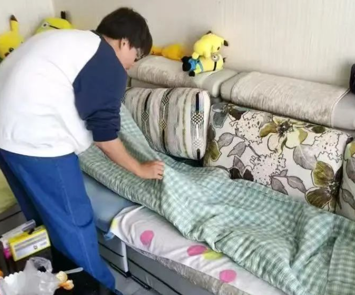 孝老愛親傳佳話,弘揚美德樹新風——感恩教育