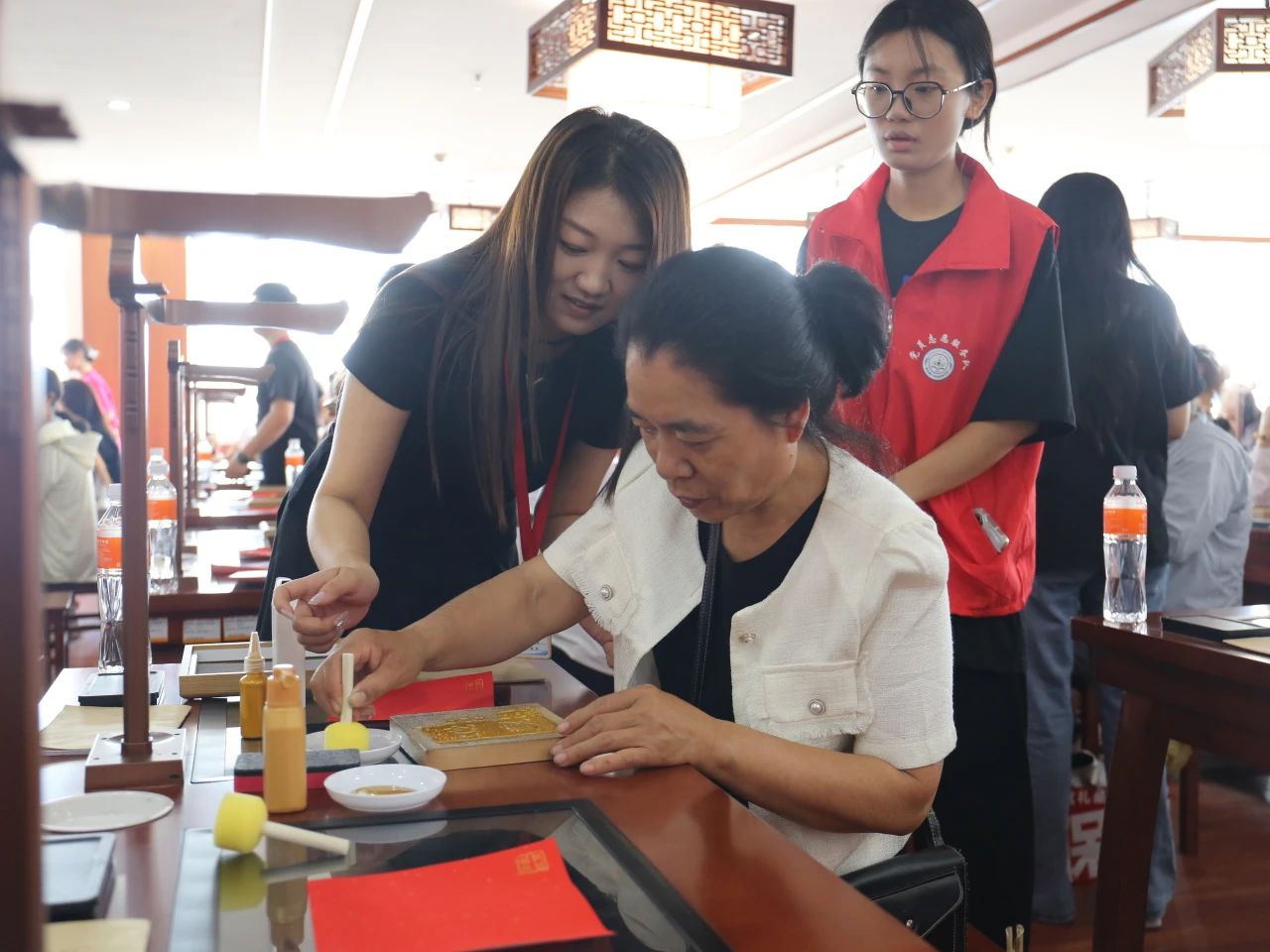 保定理工學(xué)院‖教育學(xué)院‖遇見未來，共育花開—2025屆教育學(xué)院家長(zhǎng)接待日?qǐng)A滿完成