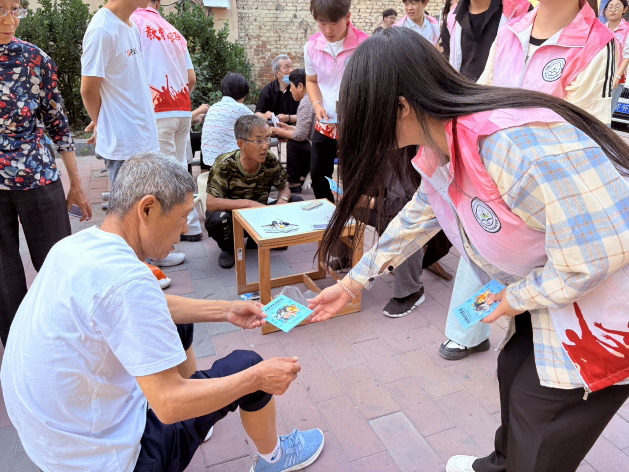 保定理工學(xué)院‖教育學(xué)院‖青春志愿映初心，紅色薪火共傳承