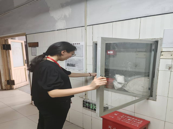 安全教育|保定理工學院|管理學院|端午粽香飄，安全防線牢