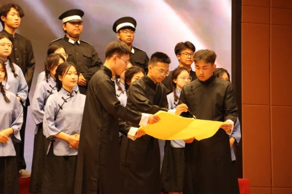 【喜訊盈門，榮耀綻放】保定理工學院2025年“青春力量·經典傳承”馬列經典誦讀大賽圓滿落幕