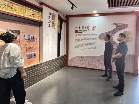 藝術(shù)學(xué)院領(lǐng)導(dǎo)赴大激店音樂小鎮(zhèn)考察調(diào)研 探索校地合作新路徑