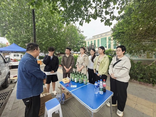 慰問(wèn)活動(dòng)|保定理工學(xué)院|管理科學(xué)與工程學(xué)院赴實(shí)習(xí)基地開展實(shí)習(xí)生慰問(wèn)活動(dòng)