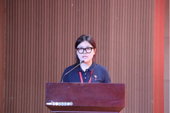 誠(chéng)信之光映初心，榜樣力量潤(rùn)芳華——會(huì)計(jì)學(xué)院“誠(chéng)信之星”頒獎(jiǎng)活動(dòng)