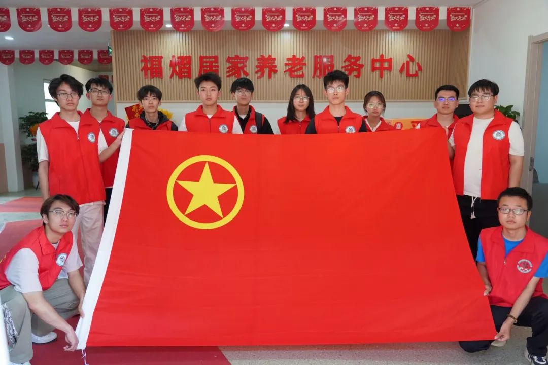 服務(wù)進(jìn)社區(qū) 熱情暖人心——南大園社區(qū)社會實踐